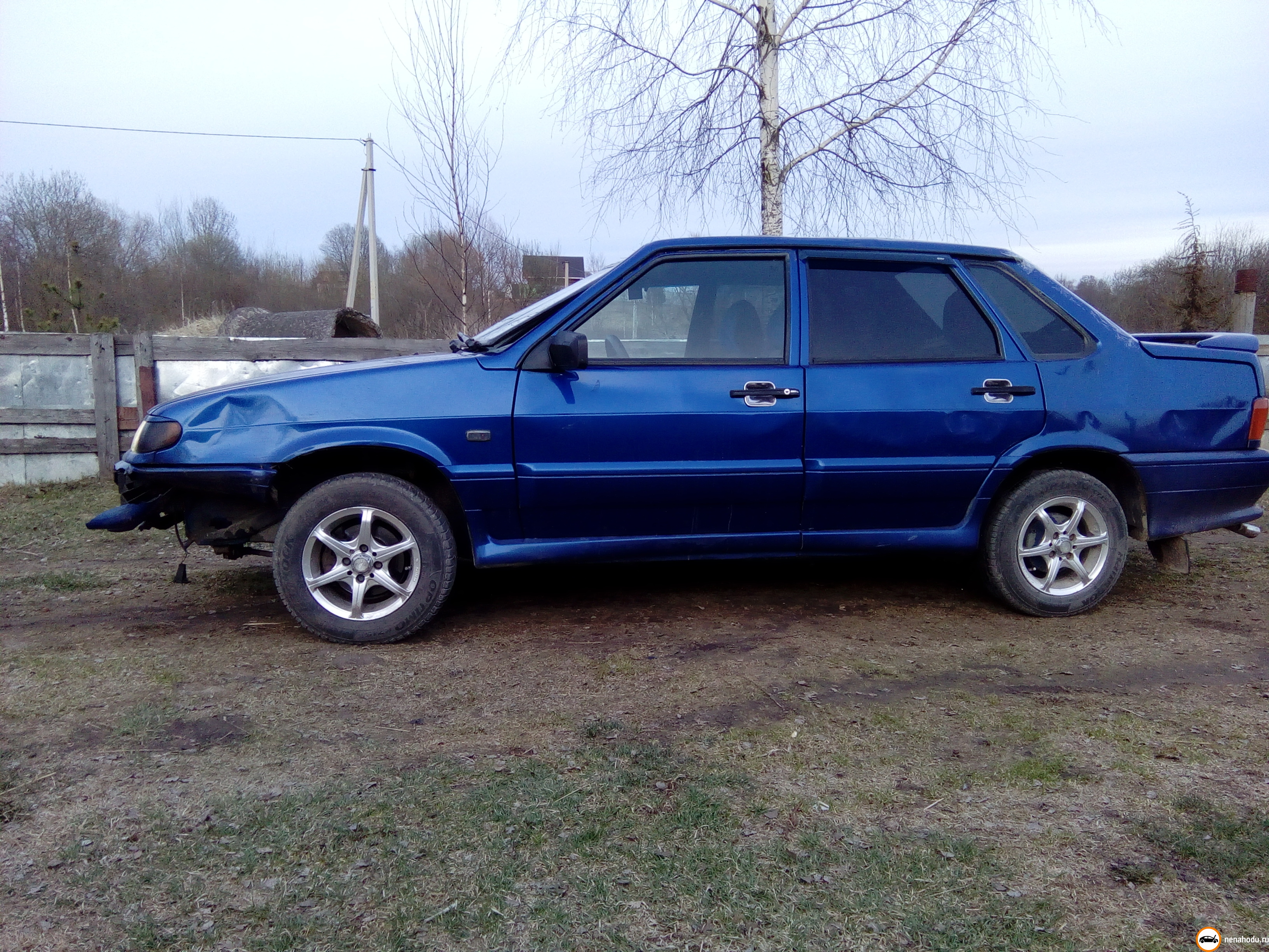 Битый автомобиль LADA (ВАЗ) 2115 (2008) в Пскове